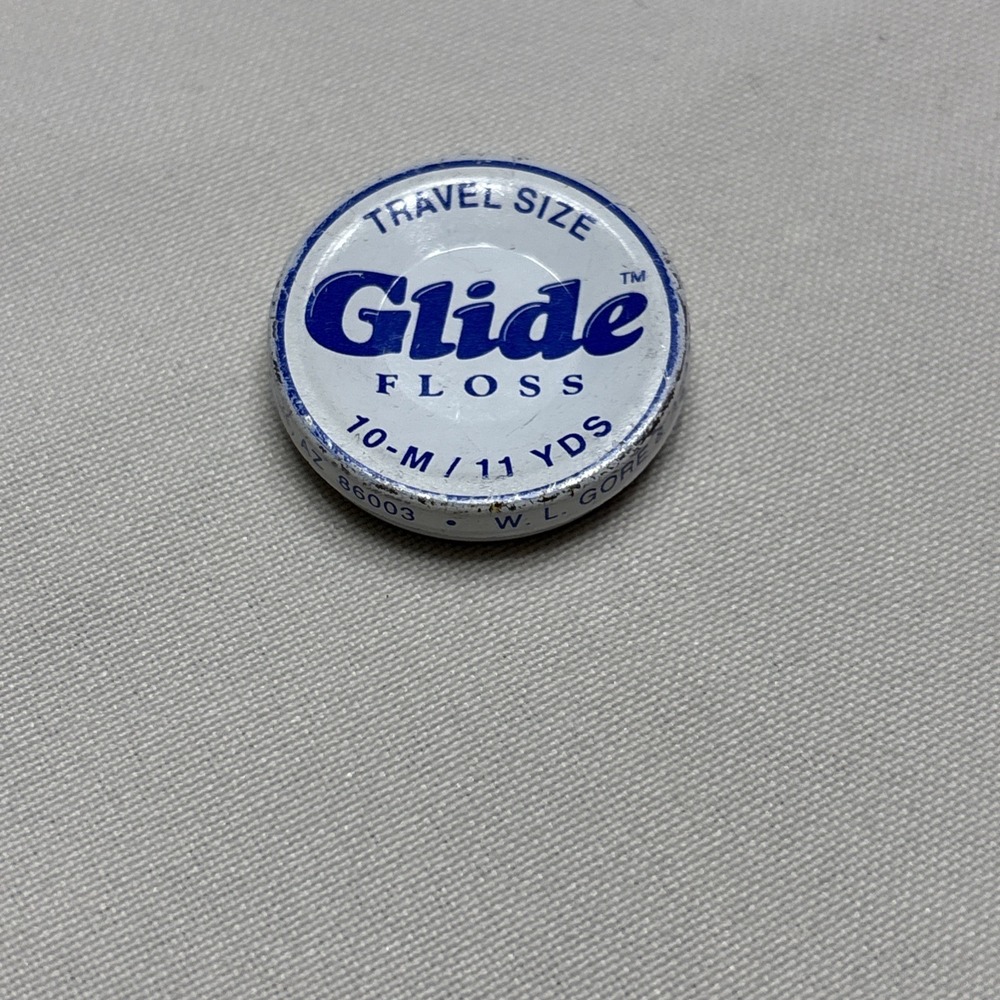 Vintage Crest Travel Trial Size Glide Floss Mini Tins RARE SAMPLE‎